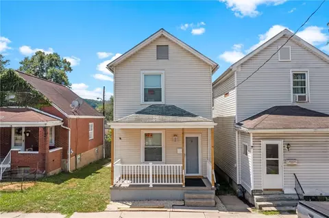 1825 Kenneth Ave, New Kensington, PA 15068