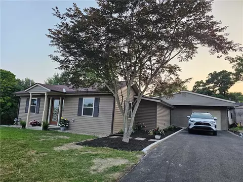 110 Bradmore, Chippewa, PA 15010