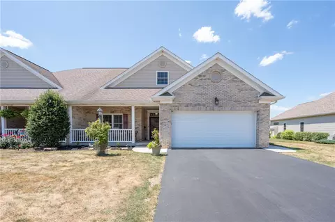 392 S Shenandoah Dr, Latrobe, PA 15650