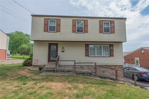822 16th St, North Apollo, PA 15673