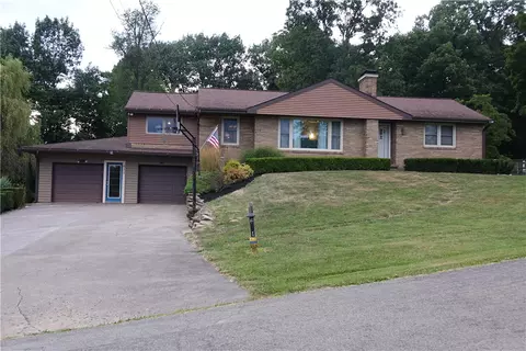 611 Jefferson St, Evans City, PA 16033