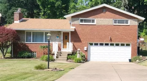 524 Hi Tor Dr, Pittsburgh, PA 15236