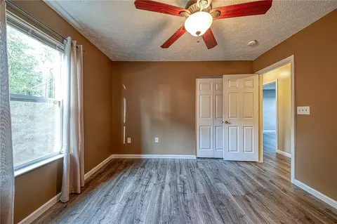 110 Lockheed Dr, Coraopolis, PA 15108 photo 23