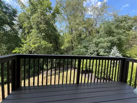 110 Lockheed Dr, Coraopolis, PA 15108 photo 31