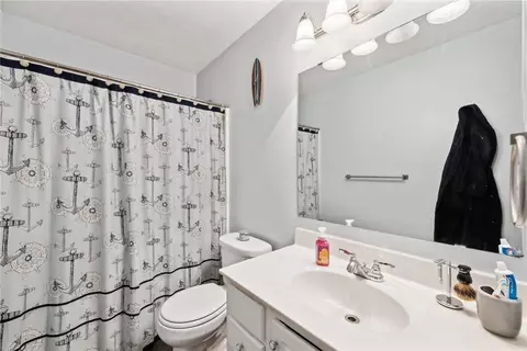 Bath - 560 Adele Dr, Irwin, PA 15642 photo 2 of 5