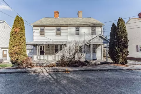 1719 Maple St, Ellsworth, PA 15331