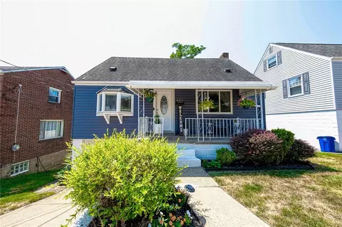 826 Dunster St, Pittsburgh, PA 15226