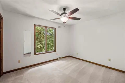 Bedroom - 210 Arner Rd, Freeport, PA 16229 photo 3 of 4