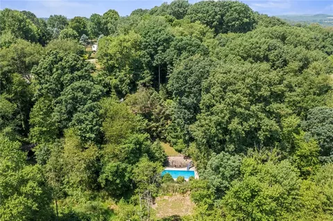 Exterior - 210 Arner Rd, Freeport, PA 16229 photo 12 of 14