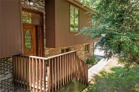 Exterior - 210 Arner Rd, Freeport, PA 16229 photo 2 of 14