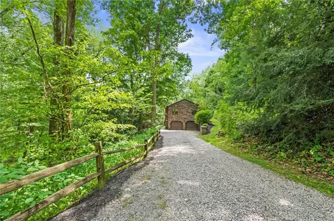 Exterior - 210 Arner Rd, Freeport, PA 16229 photo 13 of 14