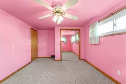 Bedroom - 35 Atlantic Ave, Manor, PA 15665 photo 2 of 5