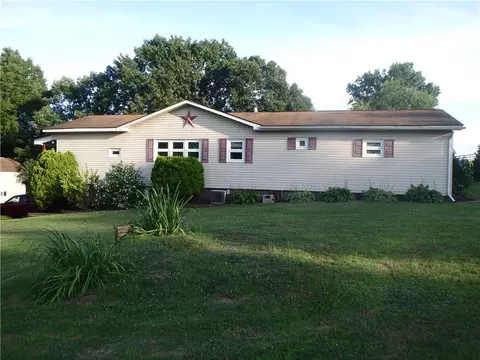 109 Youkers Rd, Butler, PA 16001