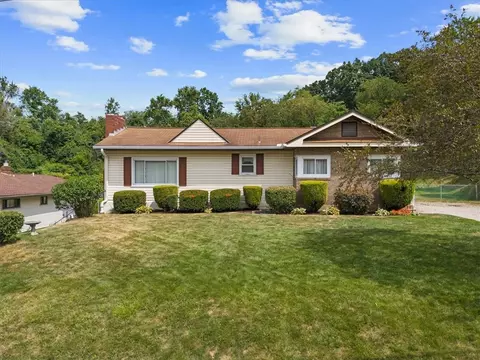 4 Pearl Ave, Pittsburgh, PA 15229