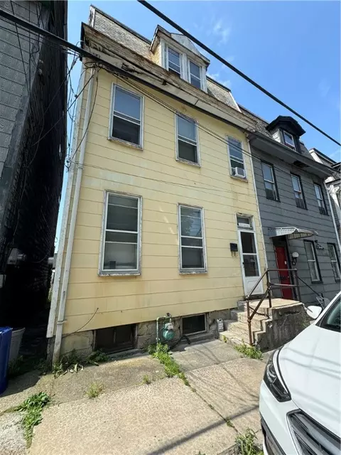 1011 Vinial St, Pittsburgh, PA 15212