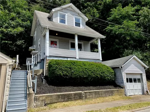 719 12th Ave, New Brighton, PA 15066