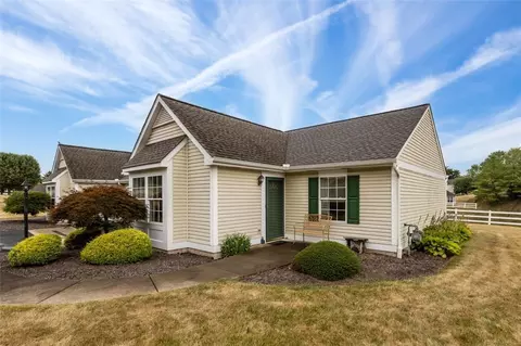 111 Sedeca Dr, Canonsburg, PA 15317
