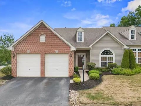125 Park Pl, Mckees Rocks, PA 15136