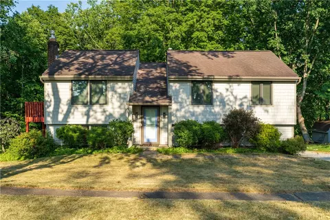 144 Ridgeview Dr, Monroeville, PA 15146