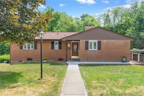 962 Harden Dr, Pittsburgh, PA 15229