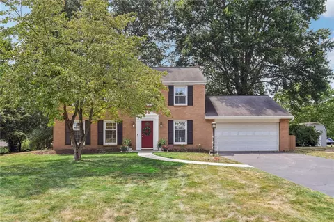 1535 King Charles Dr, Pittsburgh, PA 15237