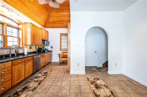 209 Holly Pl, Mount Pleasant, PA 15666 photo 30