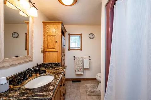 209 Holly Pl, Mount Pleasant, PA 15666 photo 22
