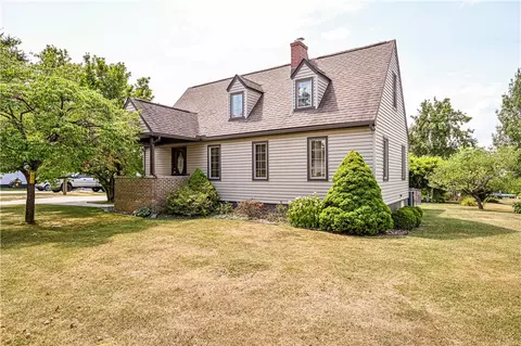 209 Holly Pl, Mount Pleasant, PA 15666
