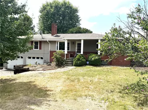 121 Howard Ave, Brownsville, PA 15417