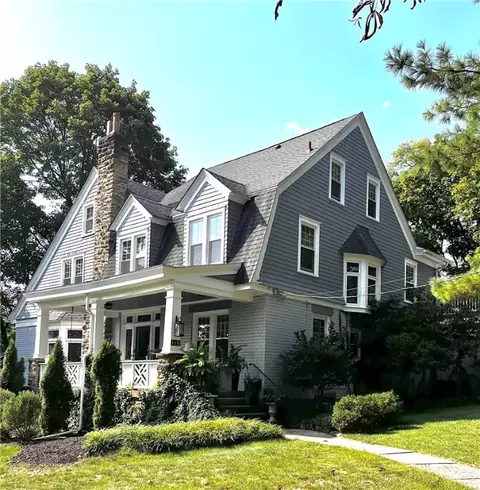115 Edgecliff Rd, Carnegie, PA 15106