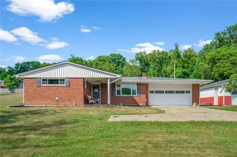 768 Fayette City Rd, Fayette City, PA 15438