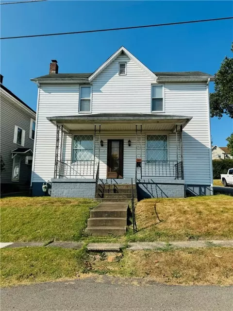 112 Beech St, Connellsville, PA 15425