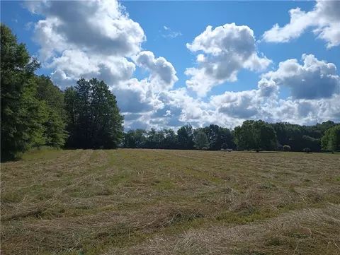 lot2 Russell Rd, Fredonia, PA 16124