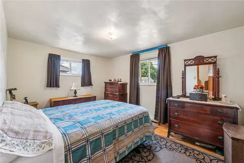 Bedroom - 111 Sheffield Dr, Irwin, PA 15642 photo 1 of 7