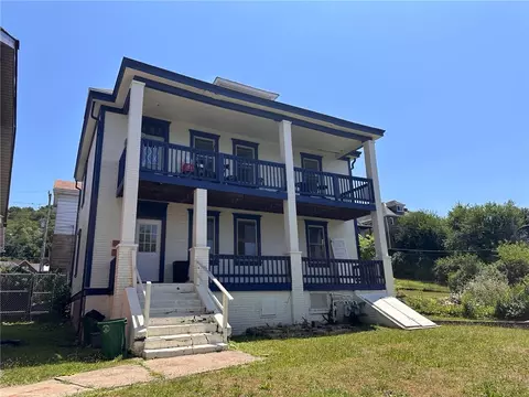 758 Beaver, Ambridge, PA 15003