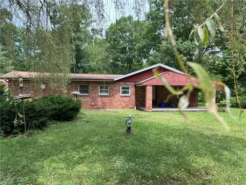 7027 Old Route 422, Portersville, PA 16051