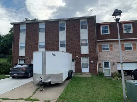 106 Westfield Dr, Aliquippa, PA 15001