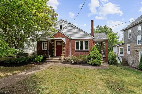 829 Neely Heights Ave, Coraopolis, PA 15108