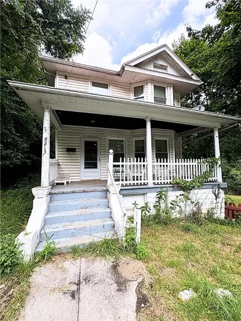 8213 Nimick Pl, Pittsburgh, PA 15221