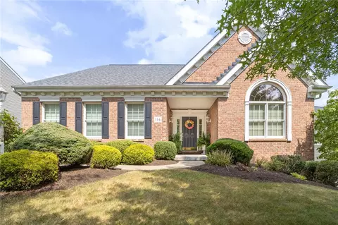 114 Driftwood Dr, Mcmurray, PA 15317