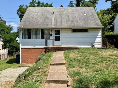 117 Bryant Dr, Pittsburgh, PA 15235