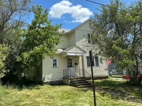43 Gilfillan St, Franklin, PA 16323
