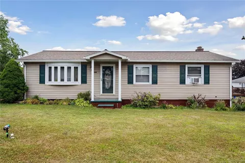218 Laura Ln, Kittanning, PA 16201