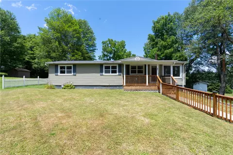 451 E Butler St, Mercer, PA 16137