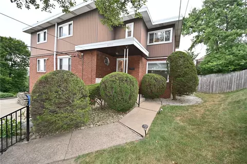 6557 Lilac St, Pittsburgh, PA 15217