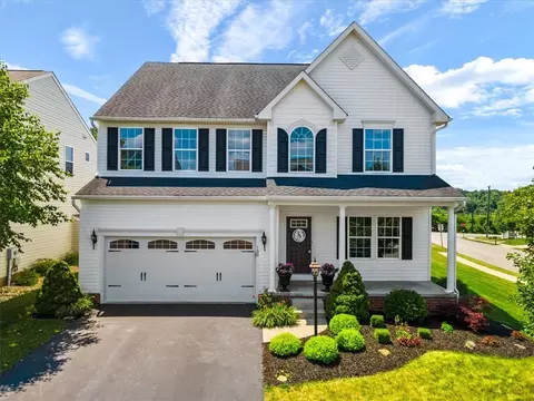 100 Village Cir, Oakdale, PA 15071