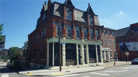 601 E Carson St, Pittsburgh, PA 15203