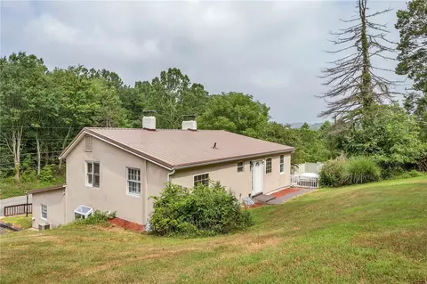 2665 Berlin Farm Rd, Export, PA 15632 photo 5