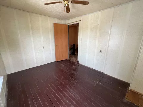 Bedroom - 421 E 2nd St, Derry, PA 15627 photo 2 of 6