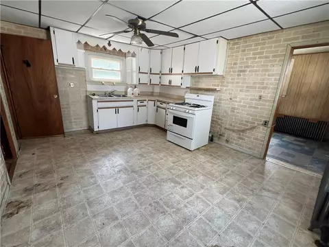 Kitchen - 421 E 2nd St, Derry, PA 15627 photo 2 of 3